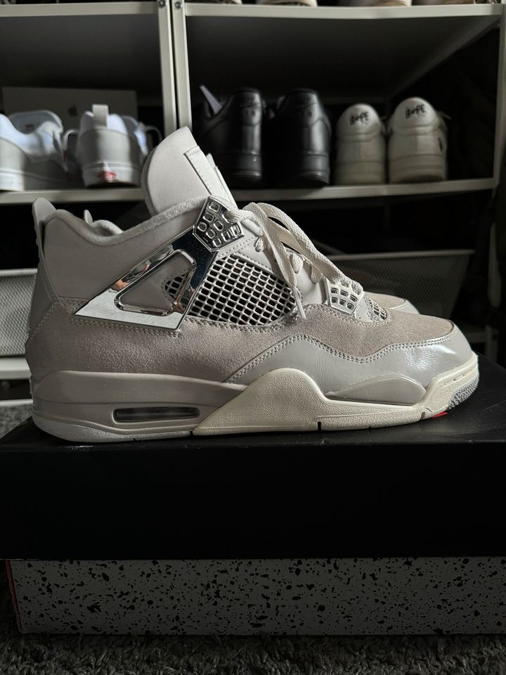 Nike Air Jordan 4 ‘Frozen Moments‘ in Halle