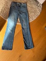 Jeans von Guess (Schlaghose) Bayern - Untergriesbach Vorschau