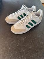 Adidas Sneaker Thyshawn, Größe 44 2/3 Nordrhein-Westfalen - Hilden Vorschau