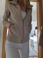 Beige Jacke Bershka Nordrhein-Westfalen - Werne Vorschau