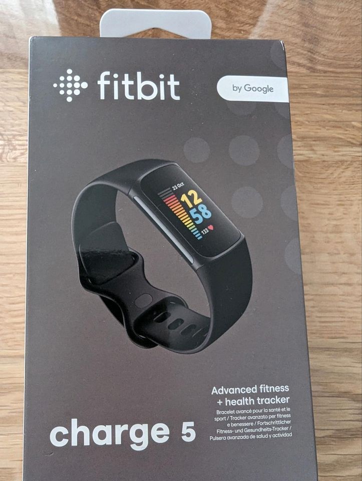 Fitbit Charge 5 in Berlin