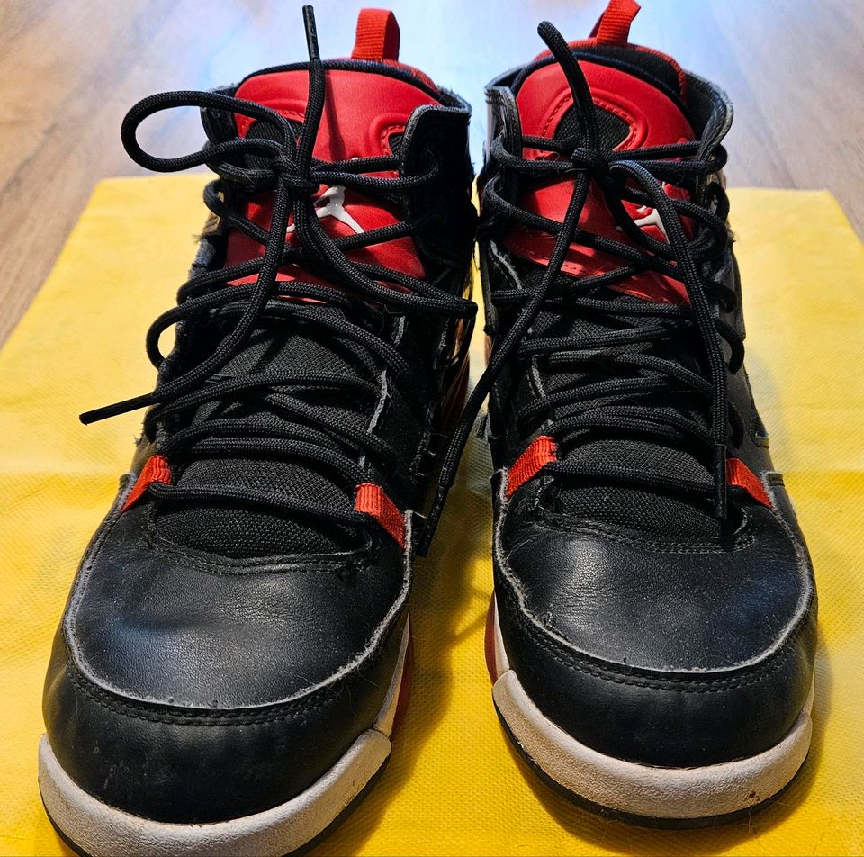 Kinderschuhe Nike Jordan in Größe 38,5 in Schwerin
