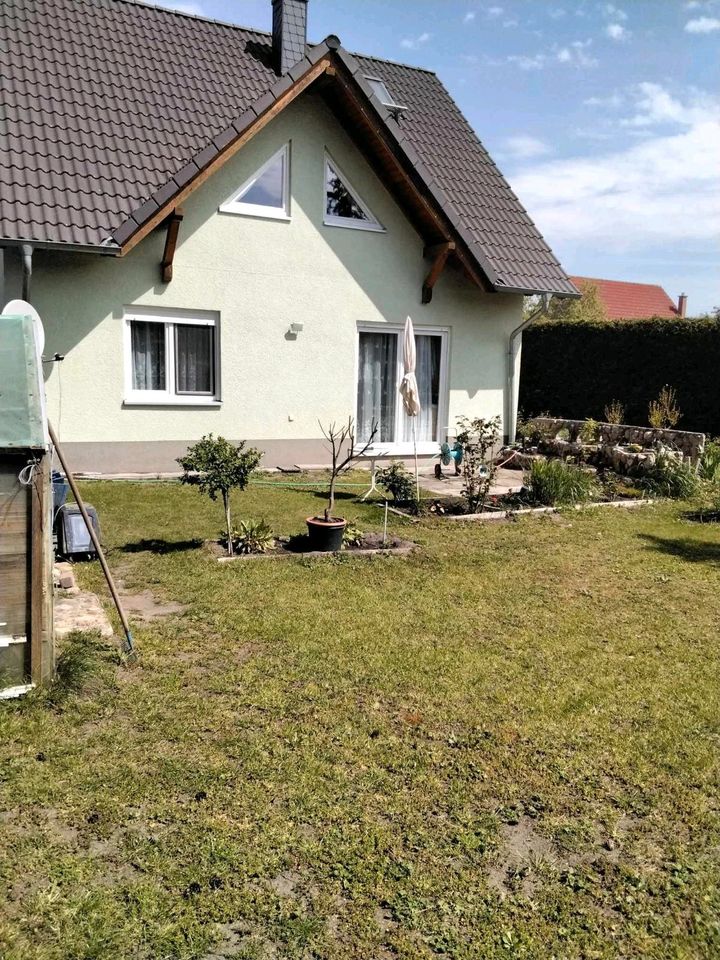 Gemütliches Haus mit großem Garten in Mahlsdorf zu vermieten in Berlin