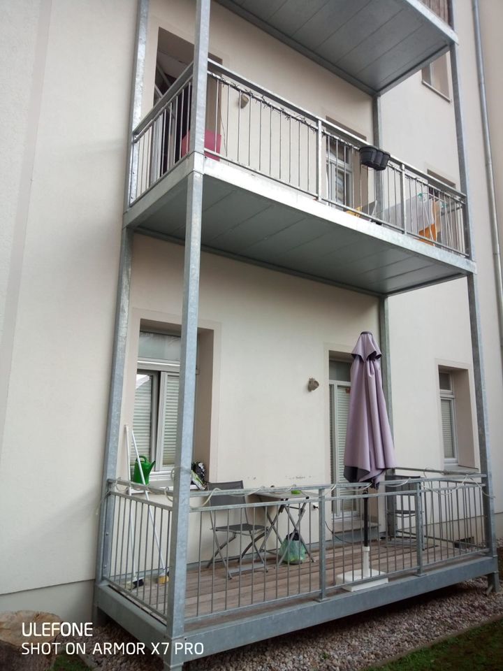 ++ Solide Kapitalanlage / 2 Zimmer / Balkon / Parkettboden ++ in Leipzig