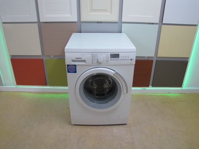 ⭐⭐️⭐️⭐⭐SIEMENS WM 16S440 8 kg✔ 18 Monate Garantie ✔ Waschmaschine in Berlin