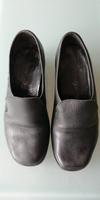 Halbschuhe mit Absatz, Leder, schwarz, Gr. 38 Bayern - Taufkirchen Vils Vorschau