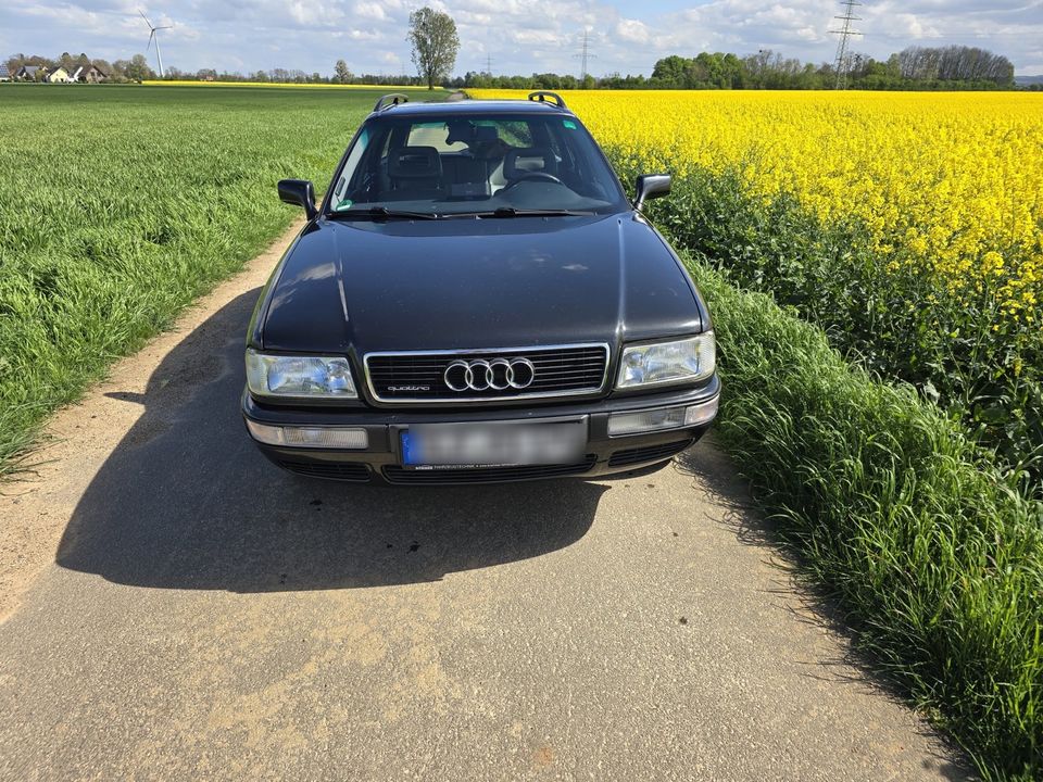 Audi 80 Avant 2,6 Quattro in Blankenheim