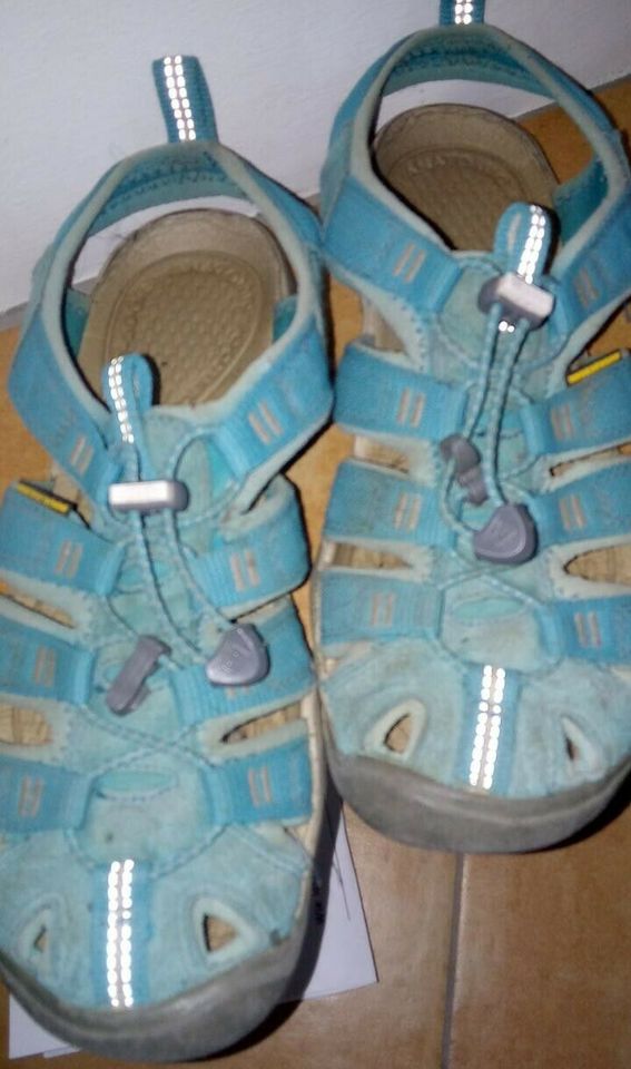 Kindersandalen mit Gummizug ohne Klett in Berlin