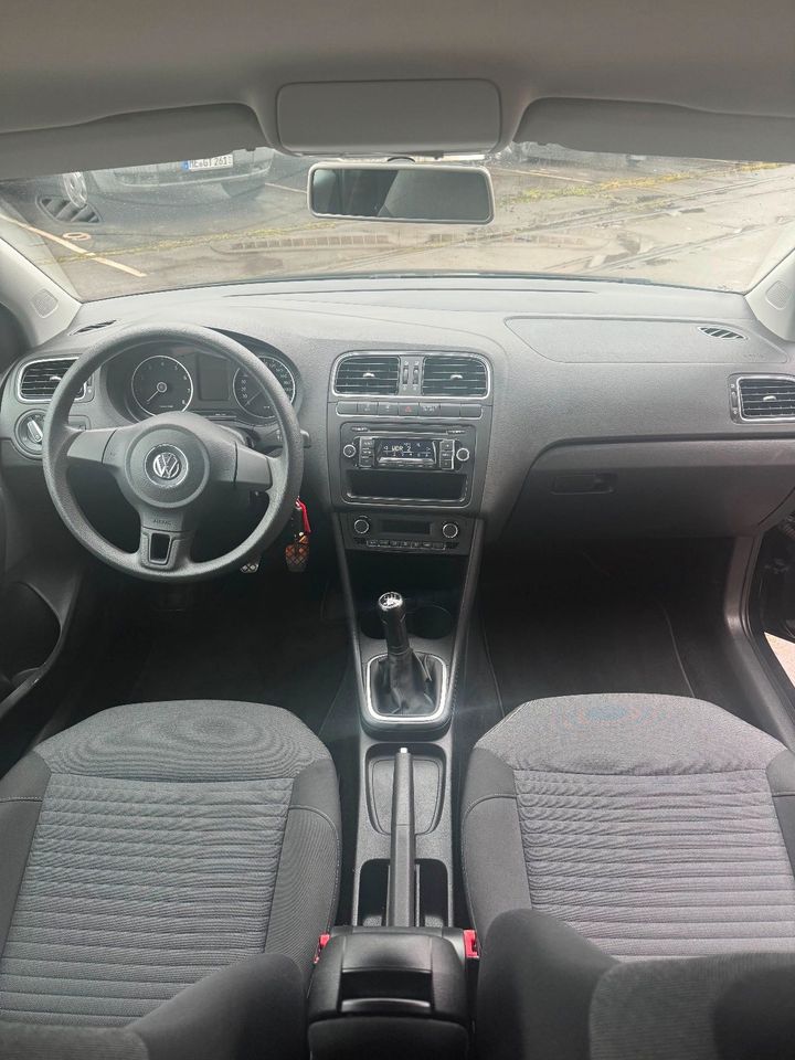 Volkswagen Polo 1.2 Comfortline *Klima *Parksensoren in Velbert