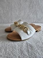 Gabor Comfort Sommer Leder kette Dekoriert Sandalen Gr. 41,5 Uk 7 Nordrhein-Westfalen - Geseke Vorschau