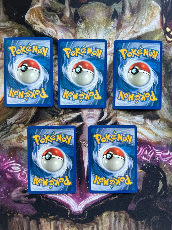 Pokémon Karten Sammlung | 25 Karten | E-Series (vintage) in Euskirchen