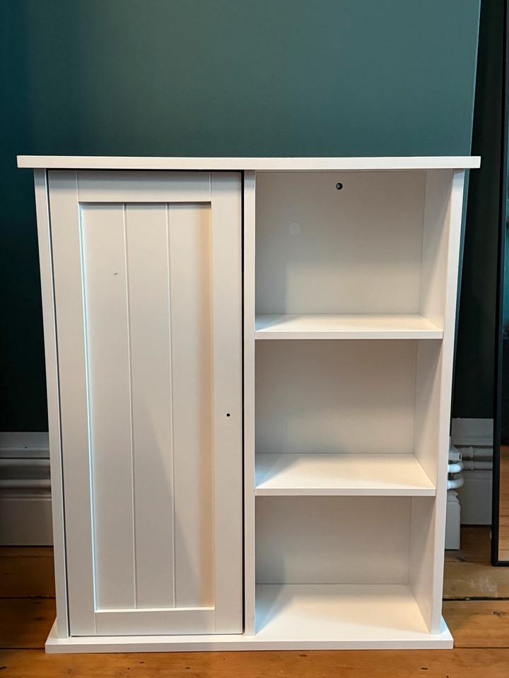 Küchenschrank / Hochschrank 60cm weiß - gebraucht aber noch gut in Hamburg