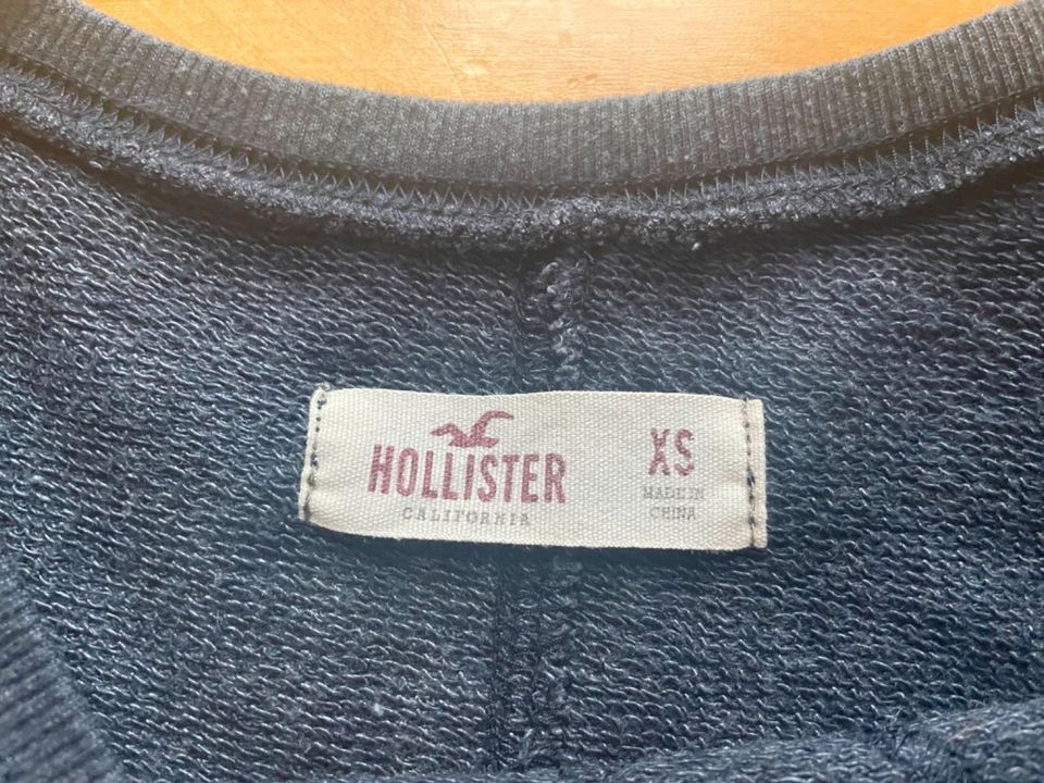 Sweatshirt, Hollister, XS in Spalt