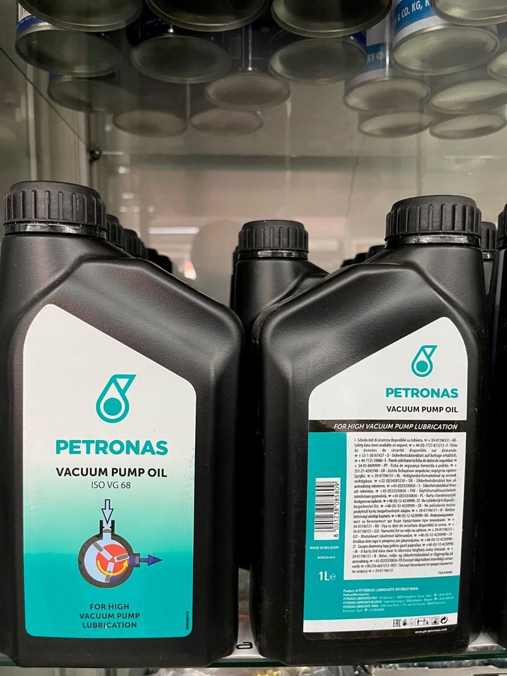 Petronas  Vacuum Pump Öl - 1 Liter - in Oberhausen