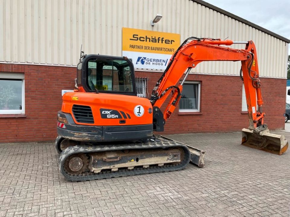 Doosan DX85 Minibagger 8,6to Kompaktbagger Kubota / Neuson in Weener