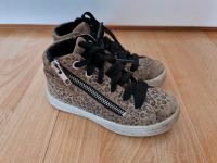 Superfit Mädchen Leder Schuhe Sneakers beige Muster Gr. 28 Niedersachsen - Wilhelmshaven Vorschau