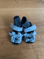 Krabbelschuhe Schuhe Baby 3-6 Monate wie neu Rheinland-Pfalz - Rülzheim Vorschau