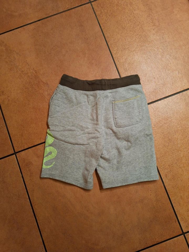 Mini Boden, Shorts, Gr. 152, Sweatshirtstoff, Schlange in Offenbach