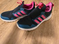 Adidas Sneaker Hallenturnschuhe zum schlüpfen Gr. 39 Bayern - Eckental  Vorschau