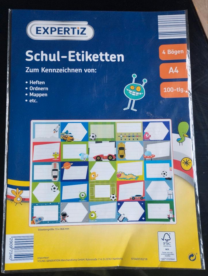 Starter Set Schule, Schulbedarf, Schreibwaren, Kinder, Junge in Wietmarschen