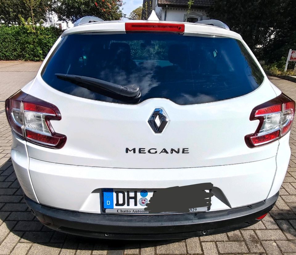 Renault Megane 3 Grantour TÜV/AU NEU in Twistringen