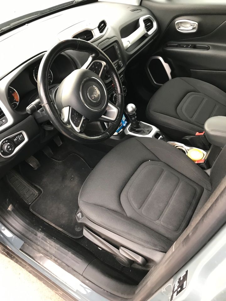 Jeep Renegade Limited in Uhingen