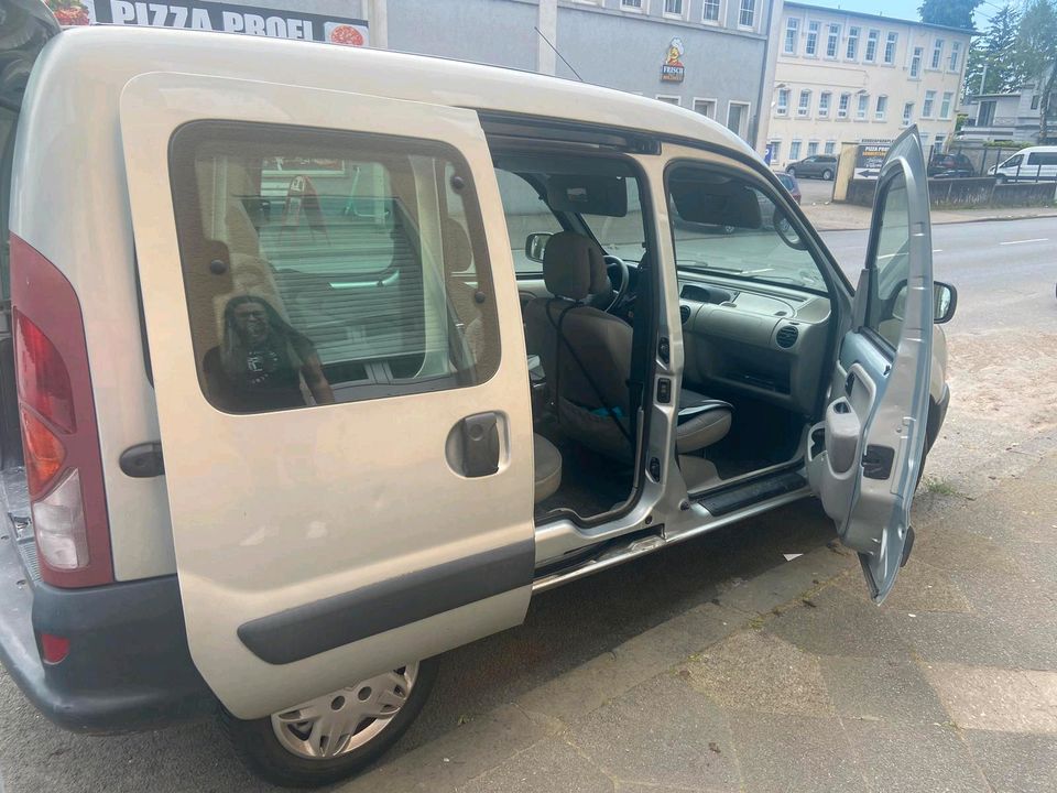 Renault kangoo 5 sitzen 1.2 16V in Solingen