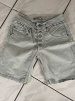 Jeans Shorts von Please,Gr. XS (34/36) Rheinland-Pfalz - Schornsheim Vorschau