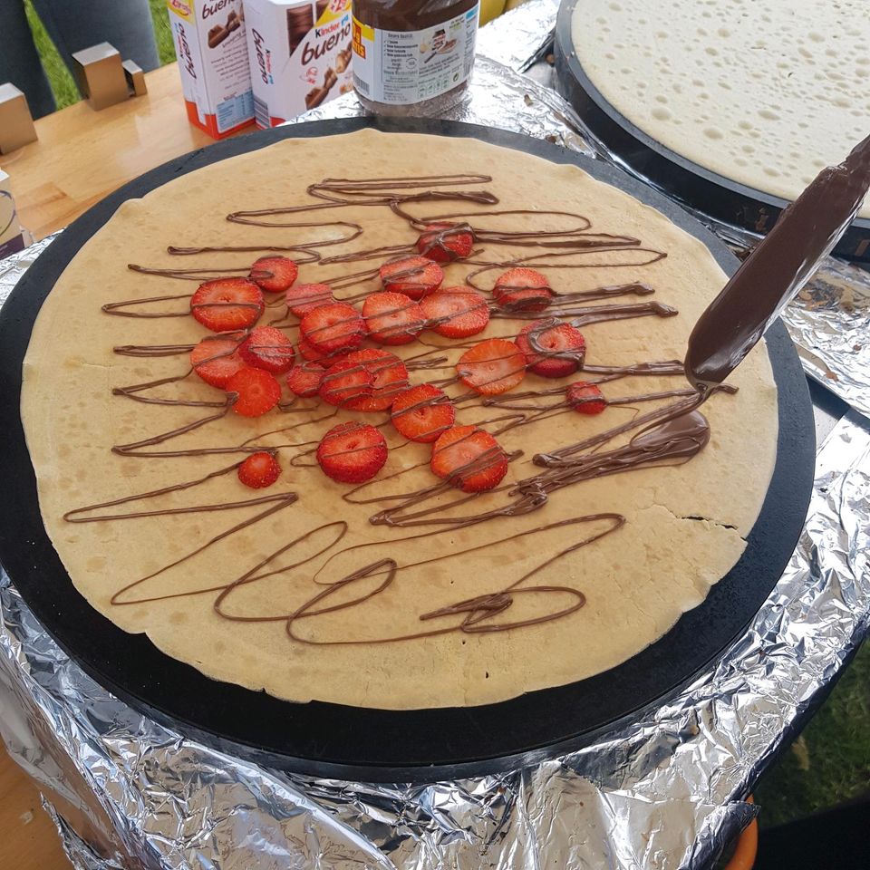 Crepeswagen Crepesstand Crêpes Catering Sommer Event in Stuhr