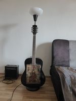 stehlampe deckenfluter gitarre bar minibar gitarrenbar Sachsen-Anhalt - Braunsbedra Vorschau