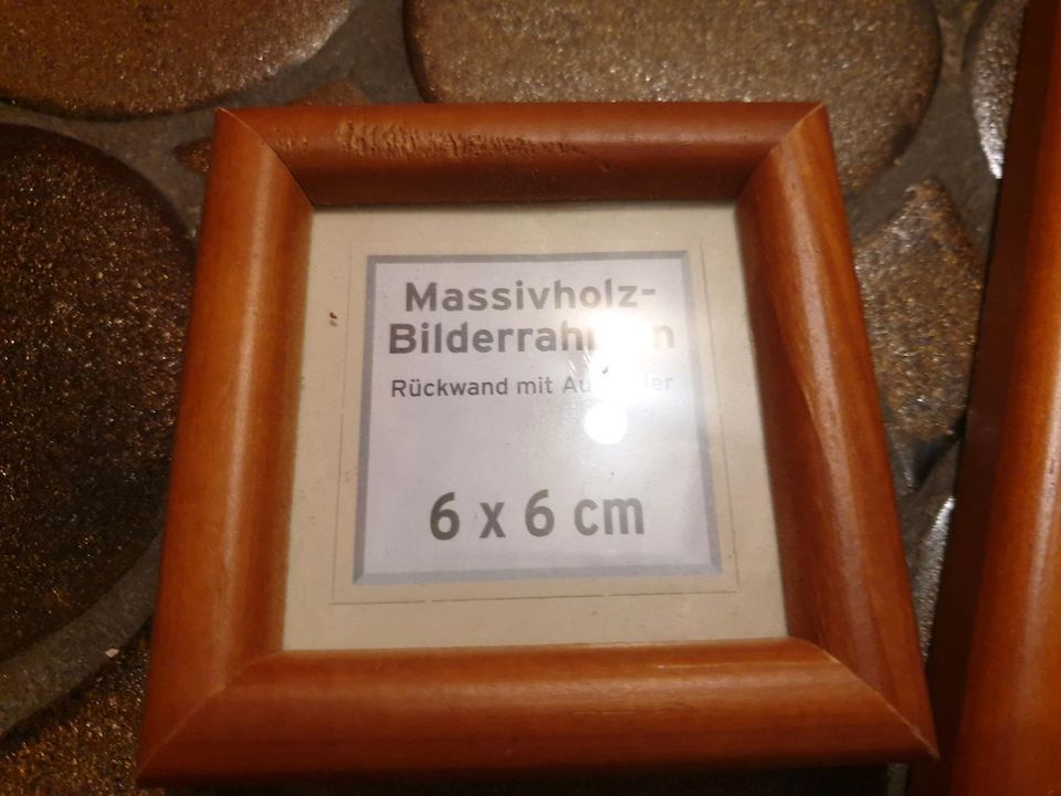 2 Stück kleine Massivholz Bilderrahmen NEU in Hamburg