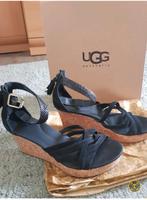 UGG's Plateau Sandalette -neu Frankfurt am Main - Ostend Vorschau