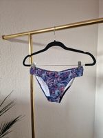 Bikinihose in dunkelblauem Paisleymuster von DORINA in S Köln - Nippes Vorschau