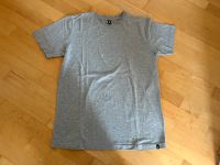 FIT-Z ( JAKO-O ) * T-SHIRT * 164-170 uni GRAU Hessen - Kassel Vorschau