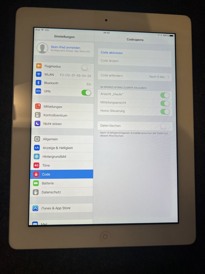 Apple iPad - A1458 128GB Wifi in Flintbek