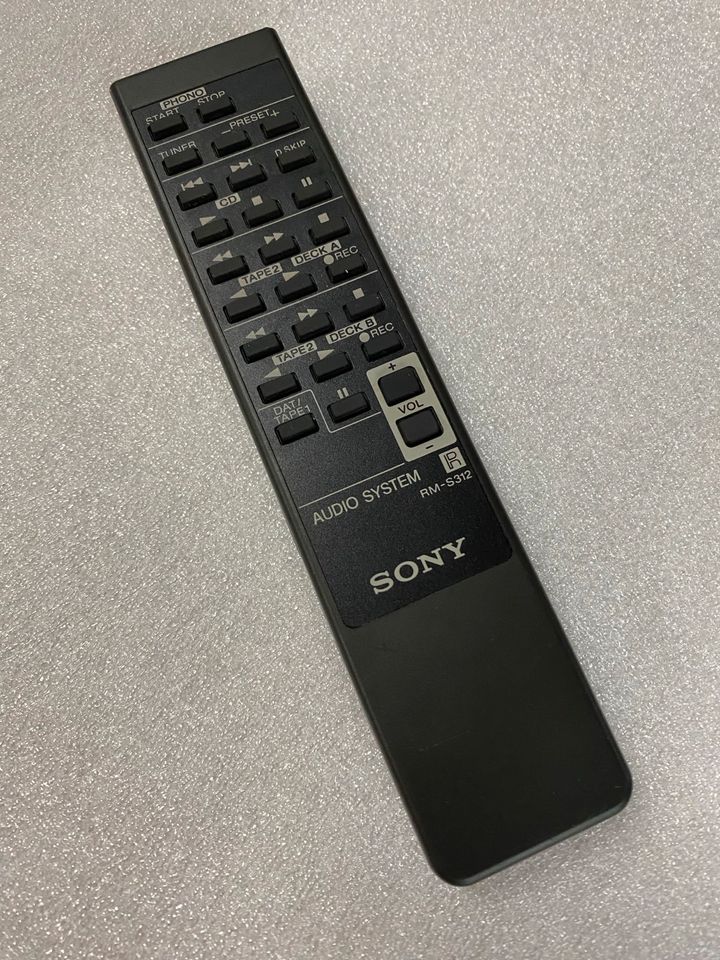 Sony Fernbedienung RM-312 für TA-F235R, TA-F245R TA-F261R in Berlin