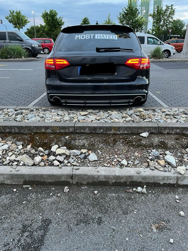 Audi A4 B8 Black Panther ( auch Tausch ) in Artern/Unstrut