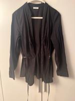 Schwarze bluse Niedersachsen - Uelzen Vorschau
