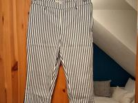 H&M Damen Chinohose dunkelblau/weiß gestreift Gr 38 top Niedersachsen - Dassel Vorschau