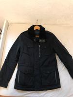 Ich biete Winterjacke Marke Zara Größe M Friedrichshain-Kreuzberg - Kreuzberg Vorschau