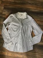 Bluse 42 H&M, weiß/grau gestreift…..Porto 2 Euro Niedersachsen - Wangerland Vorschau