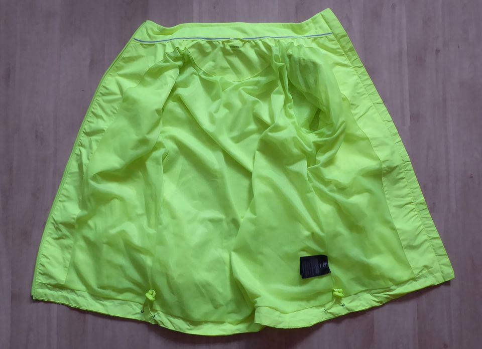 Windprotection-Laufjacke für Herren, Größe S (44/46) in Leipzig