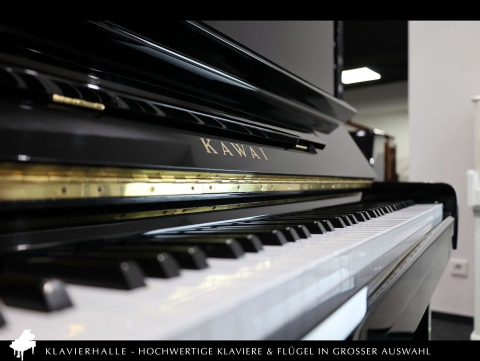 Klangvolles Kawai Klavier, BL-31, 124cm, schwarz poliert in Altenberge