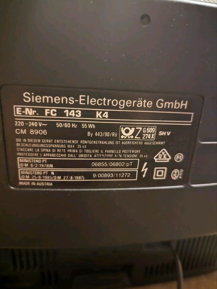 Siemens Röhren Fernseher in Eslohe