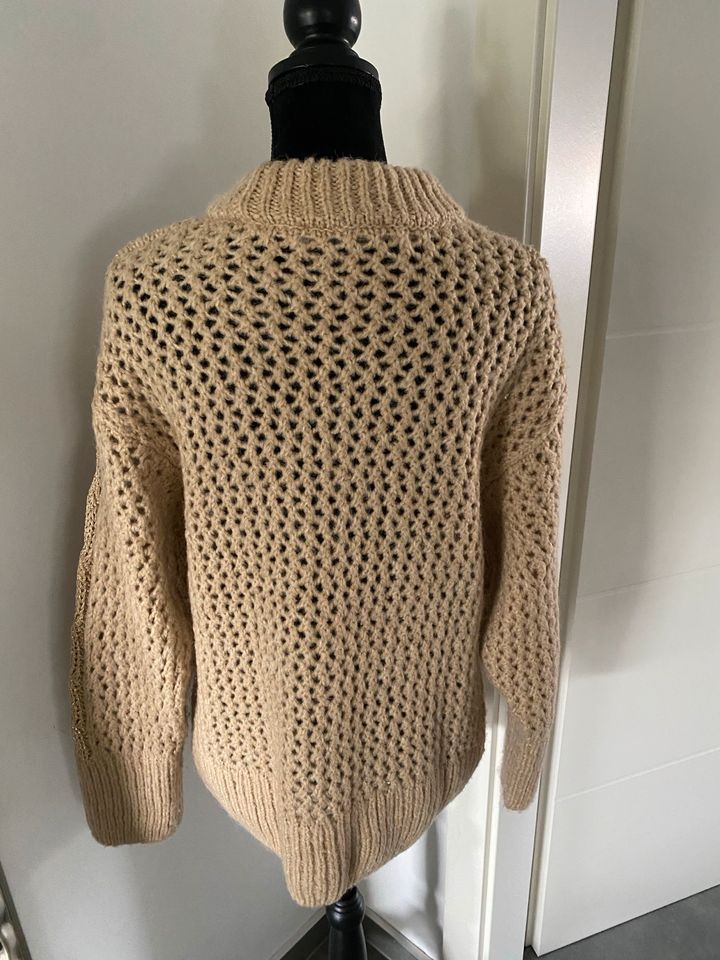 Zara Wollpullover Beige Lurexfäden Gold M in Saarbrücken