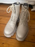 Tamaris Schnürstiefel/ Stiefelette / Boots creme Größe 40 Sachsen-Anhalt - Halle Vorschau