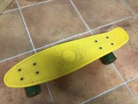 Skateboard gelg mit blinkenden Reifen Baden-Württemberg - Köngen Vorschau