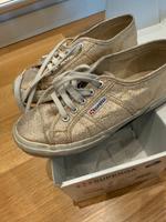 Superga Schuhe gold, Gr. 37 Berlin - Pankow Vorschau