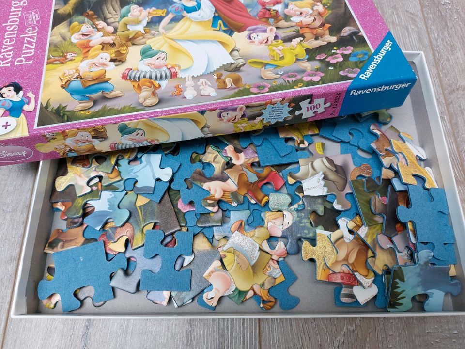 Disney puzzle Schneewittchen 100 Teile in Bremen