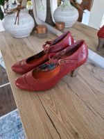 Pumps rotes Leder Gr. 38 Sachsen - Klipphausen Vorschau